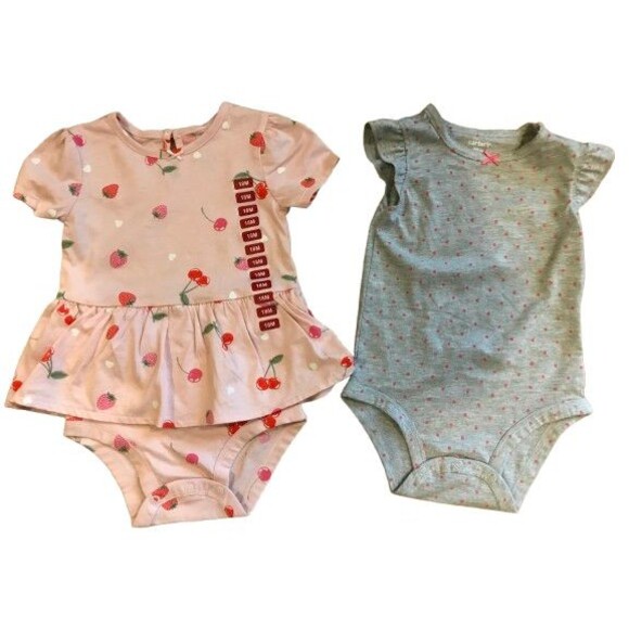 Girl's 18 Month Bodysuits Carters NEW Cotton set of 2 - Picture 1 of 2